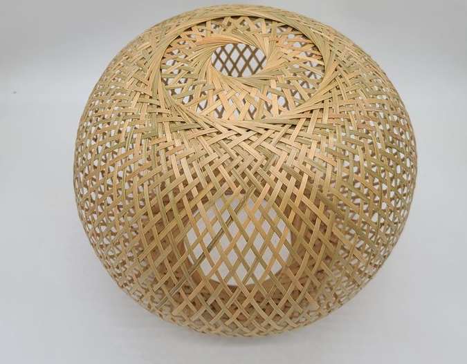 Luxury Handmade Asian Style Rattan Basket Light – Nature-Inspired Bamboo Pendant Lamp for Boho Decor