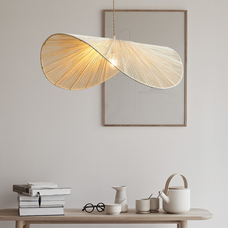 Modern Minimalist Leaf-Shaped Pendant Light for Living Room, Dining Room, Bedroom