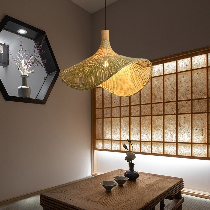 Handcrafted Woven Rattan Pendant Light – Modern Natural Ceiling Lamp