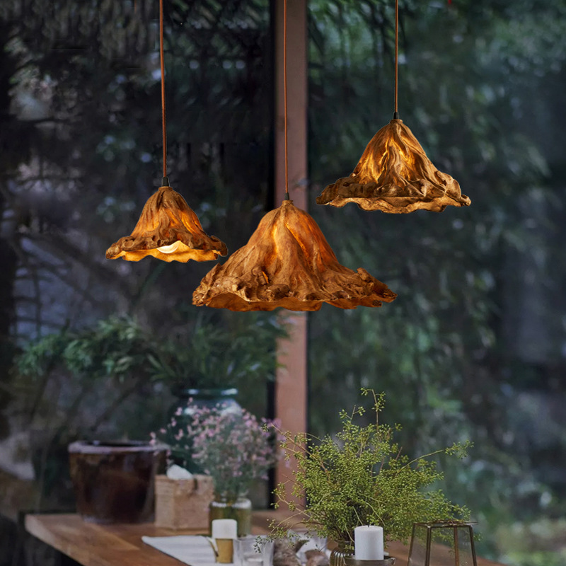 Handwoven Rattan Petal Pendant Light Natural Artistic Hanging Lamp for Hotel Restaurant Homestay
