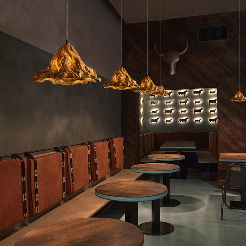 Handwoven Rattan Petal Pendant Light Natural Artistic Hanging Lamp for Hotel Restaurant Homestay