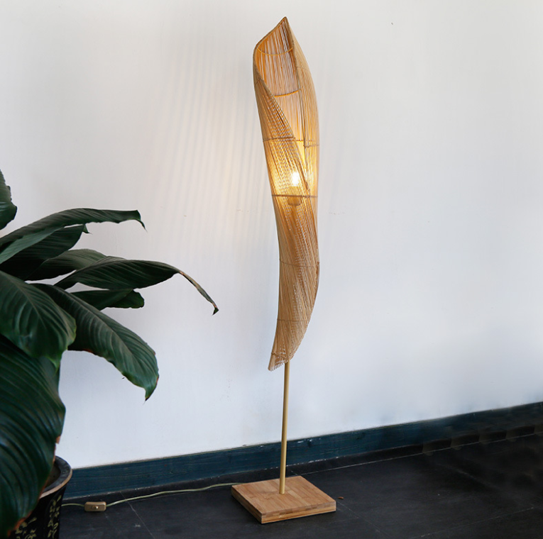 Natural Bamboo Leaf Floor Lamp – Handcrafted Minimalist Lighting
