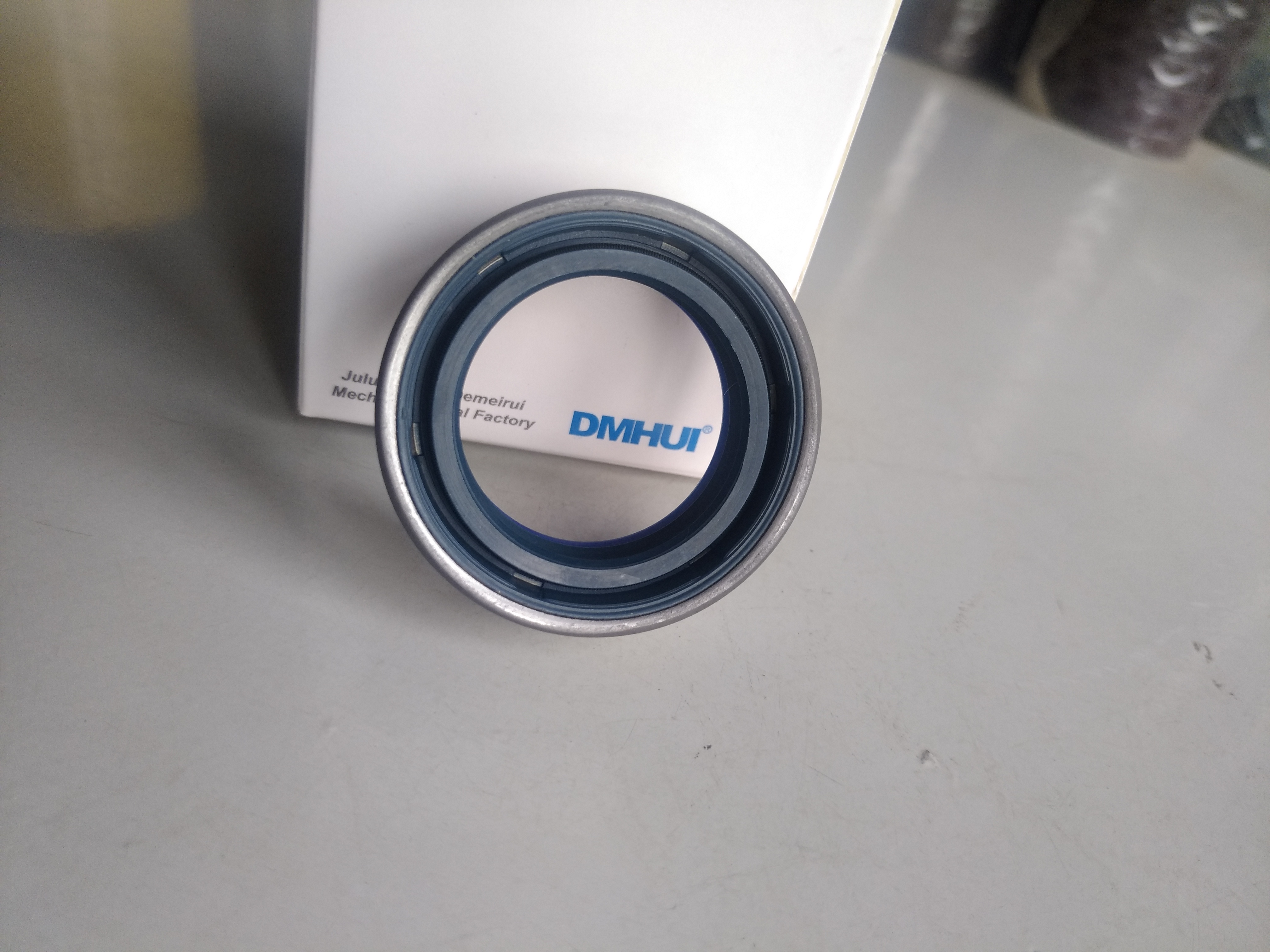 COMBI 12018617B Oil Seal 30x44x14 mm SF13