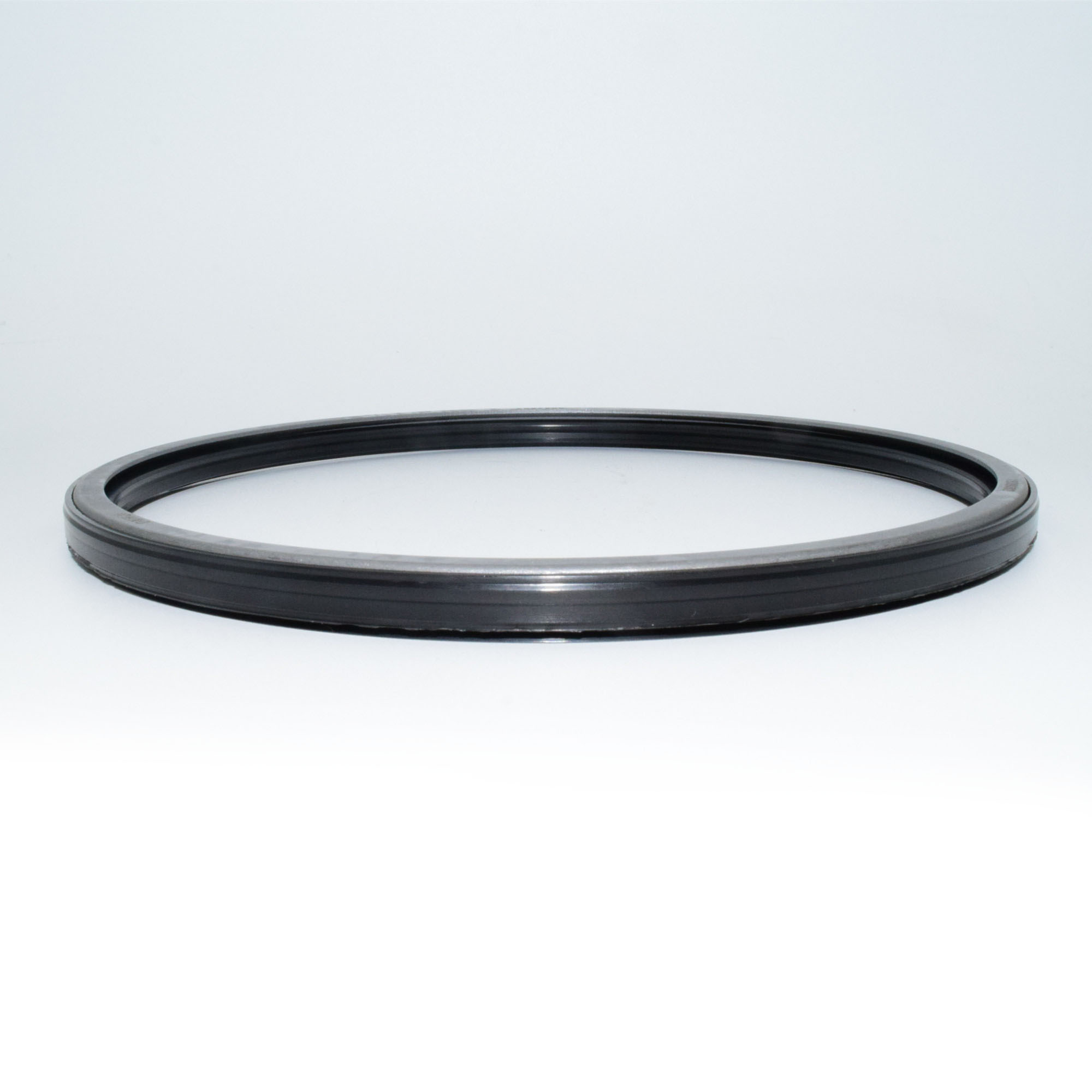 Agricultural Machinery Oil Seal 170*186*7.5/10 - Durable Shaft Seal for Farm Equipment