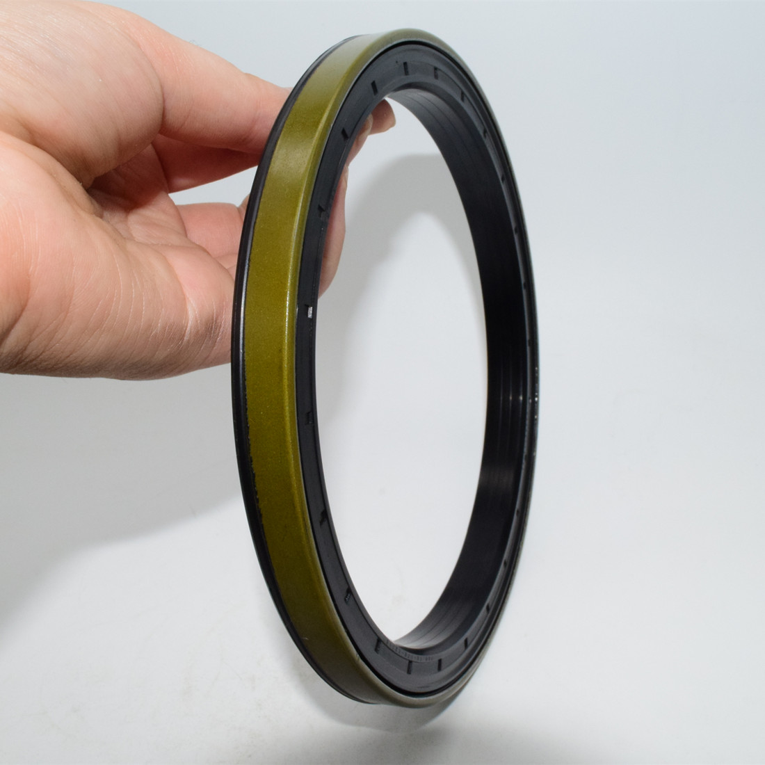The Hidden Hero of Farm Machinery: High-Quality Agricultural Machinery Oil Seals