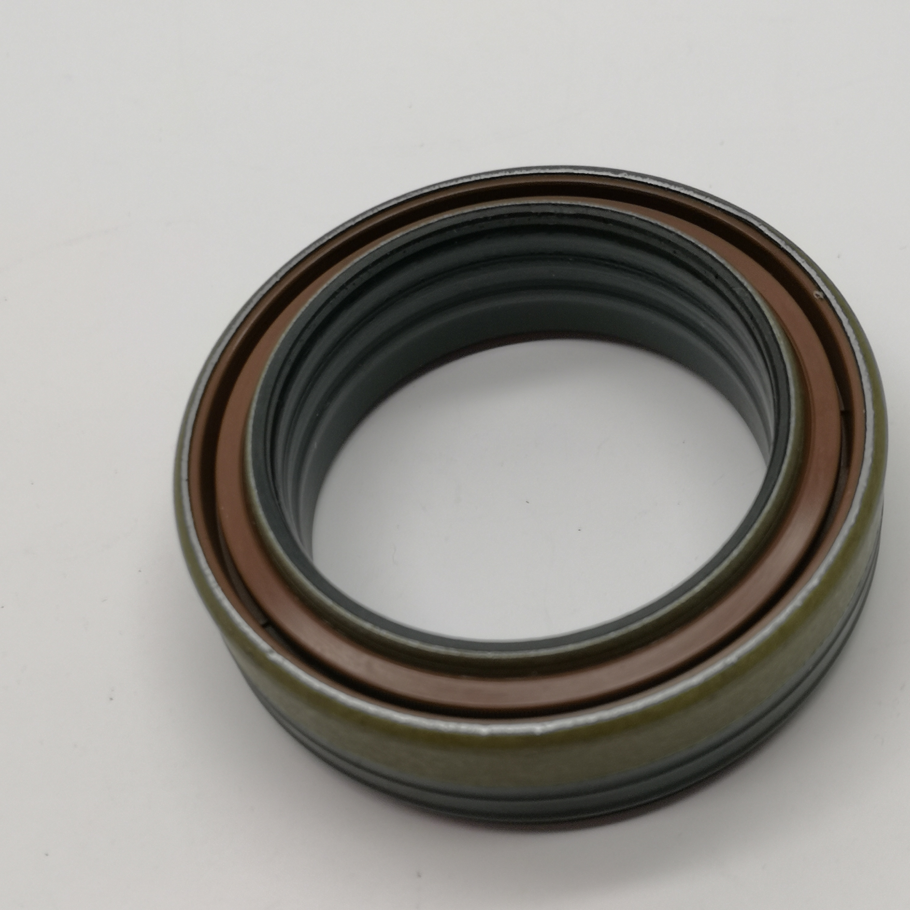 44.45x63.5x18.87mm Tractor Oil Seal for Valtra A550 - Part No. 3699802M2