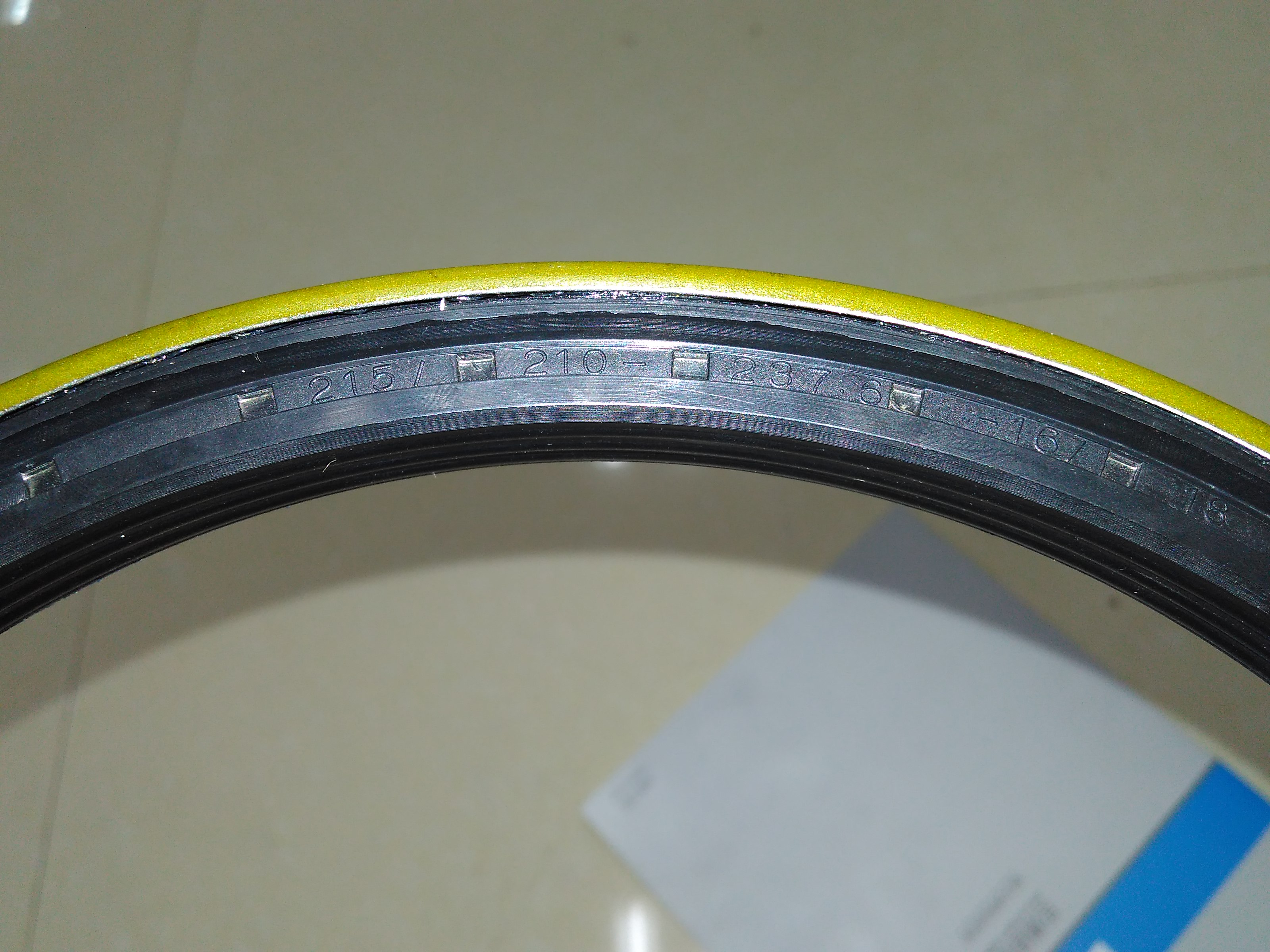 COMBI Radial Shaft Seal Advantages in Hydraulic Application: High Speed Hydraulic Applications