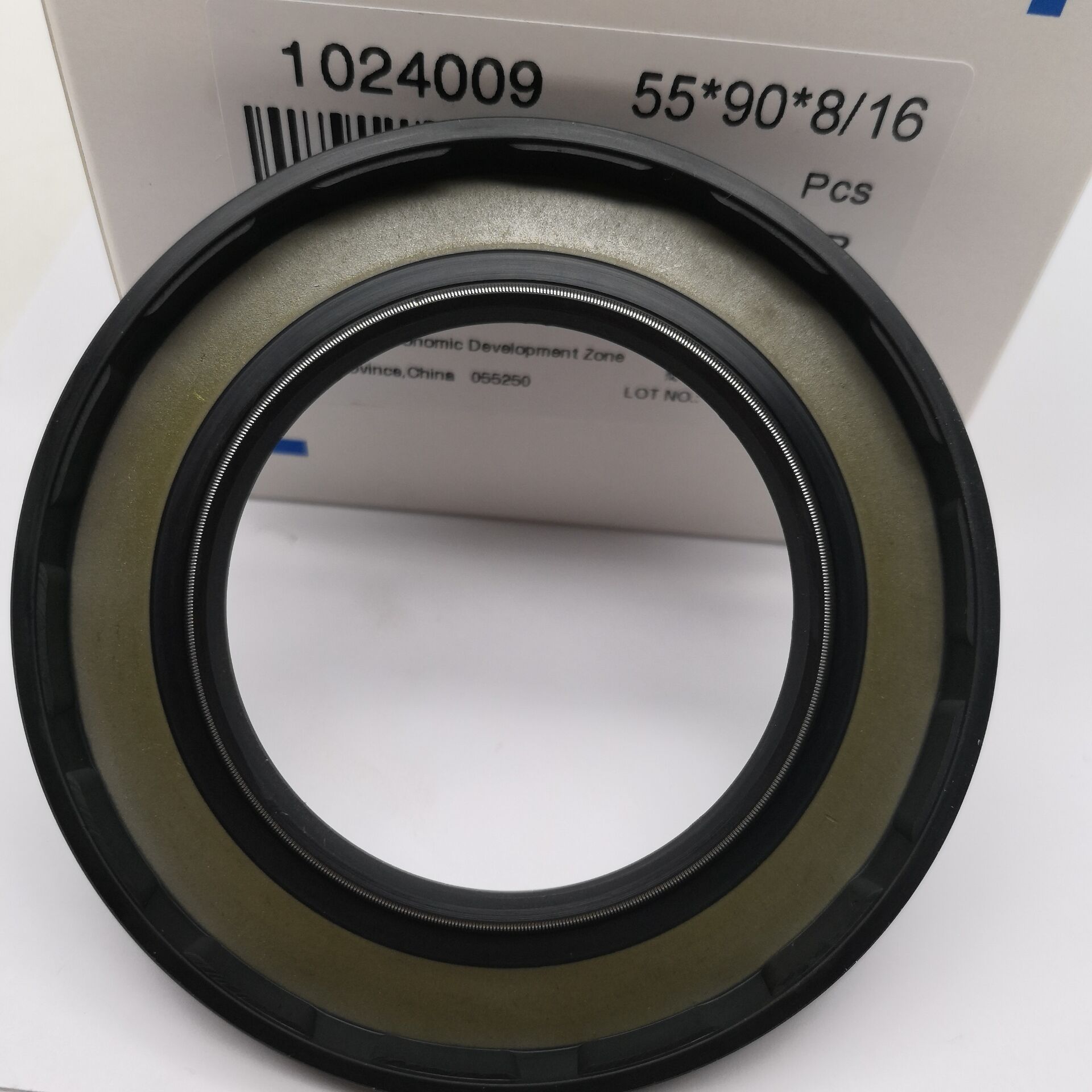 Dust-Tight Agricultural Machinery Oil Seals for Dryland Wheat Planter Rotary Components