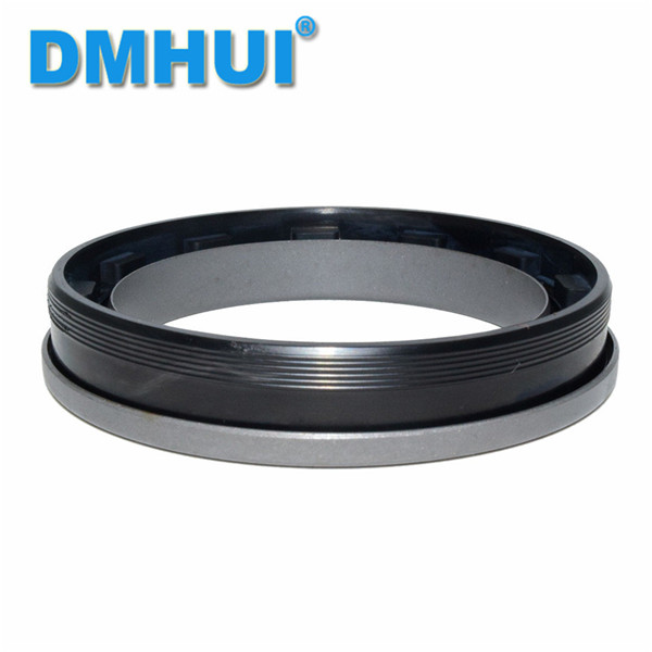 COMBI Radial Shaft Seal for Agricultural Loaders