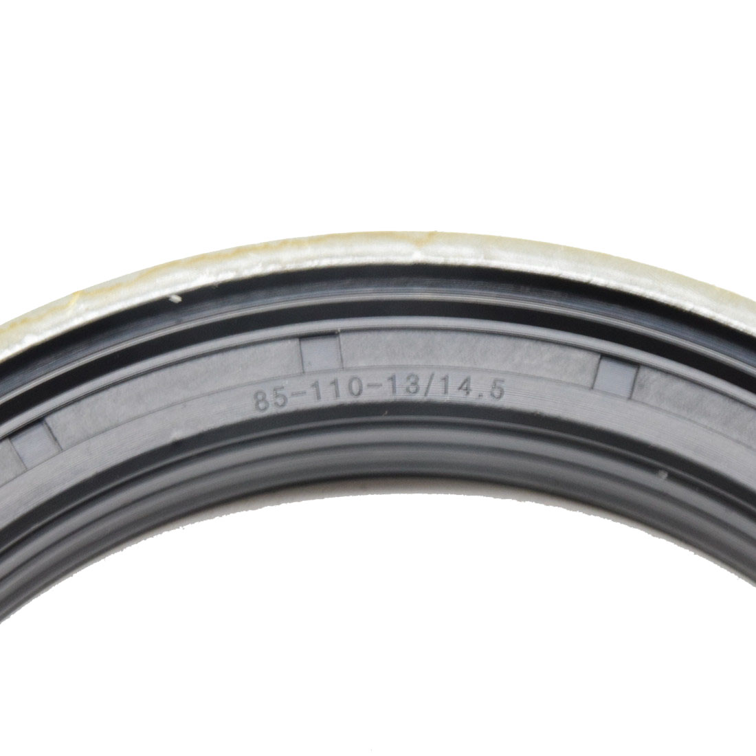 Cassette Seal for Agricultural Hubs | Sealing Solution for Combines and Tillage Machines