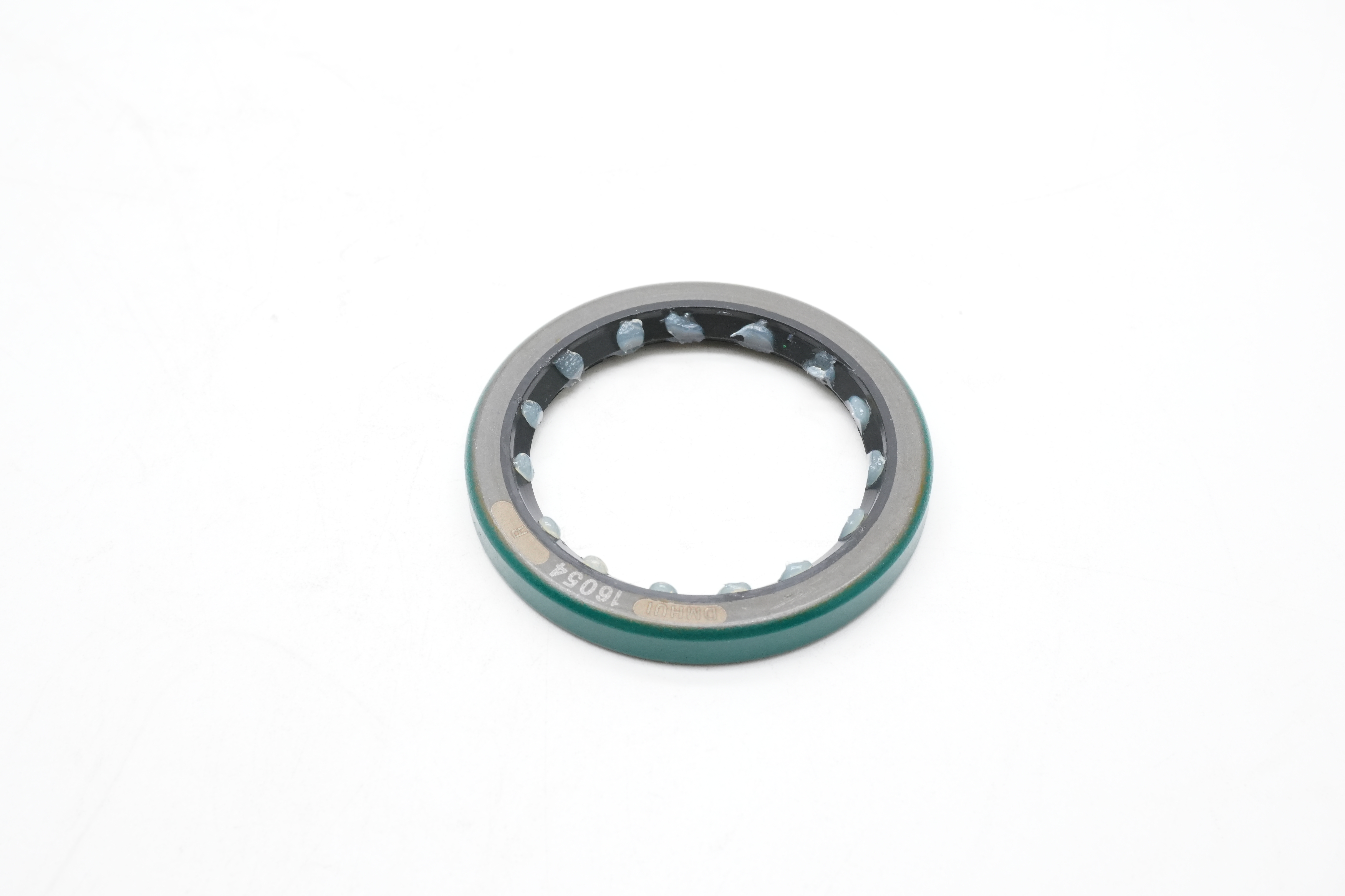 CR Seals for Fluid Sealing | Rotary Shaft Seals with Metal Face and Hydraulic Capabilities