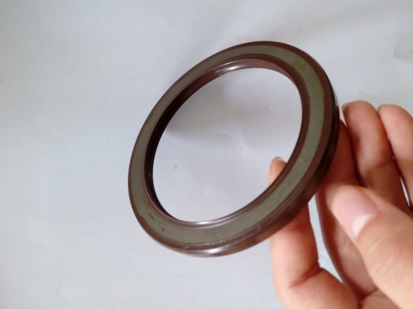 Construction Machinery Oil Seals - Industrial Grade Materials