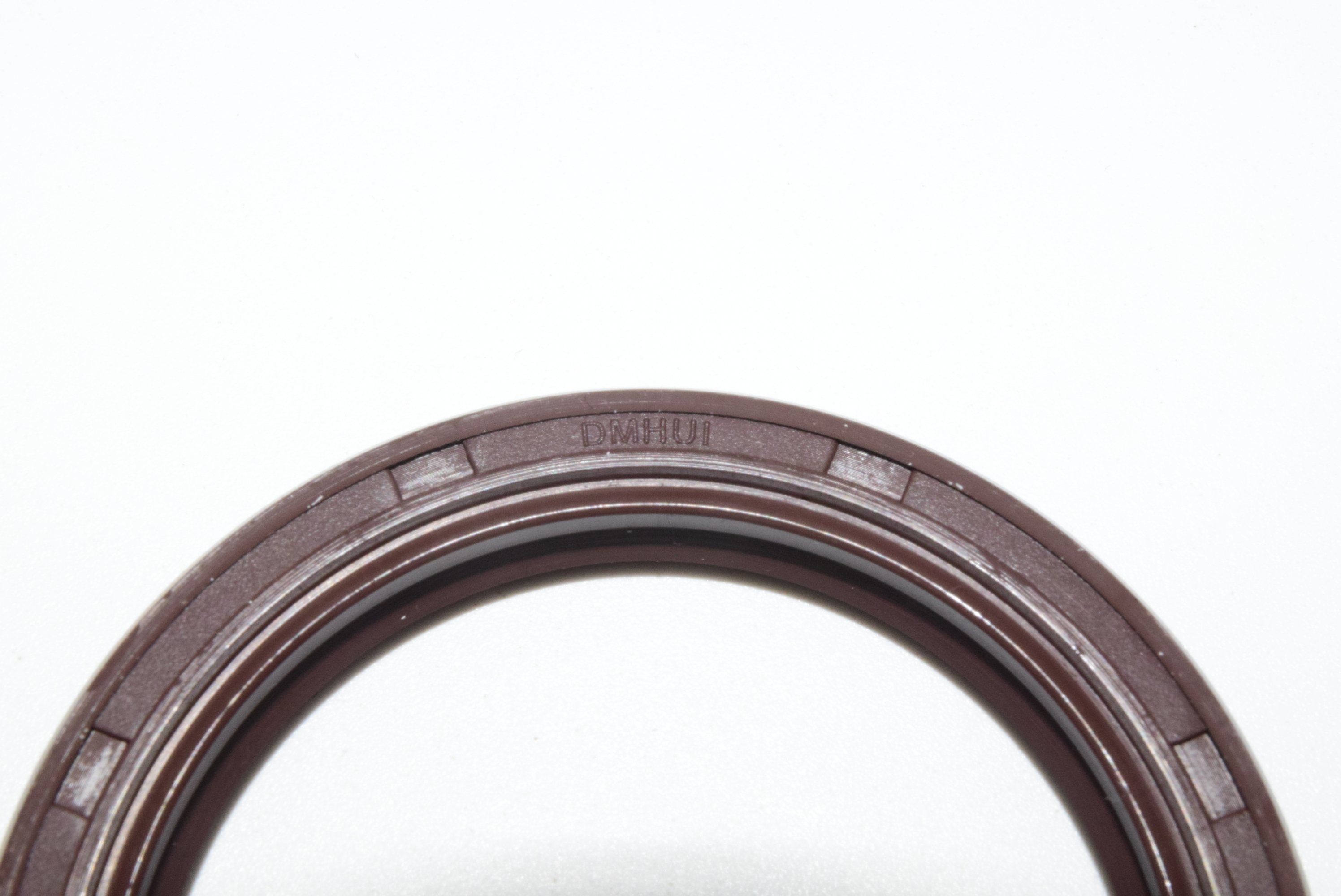 Robust Oil Seals for Construction Equipment
