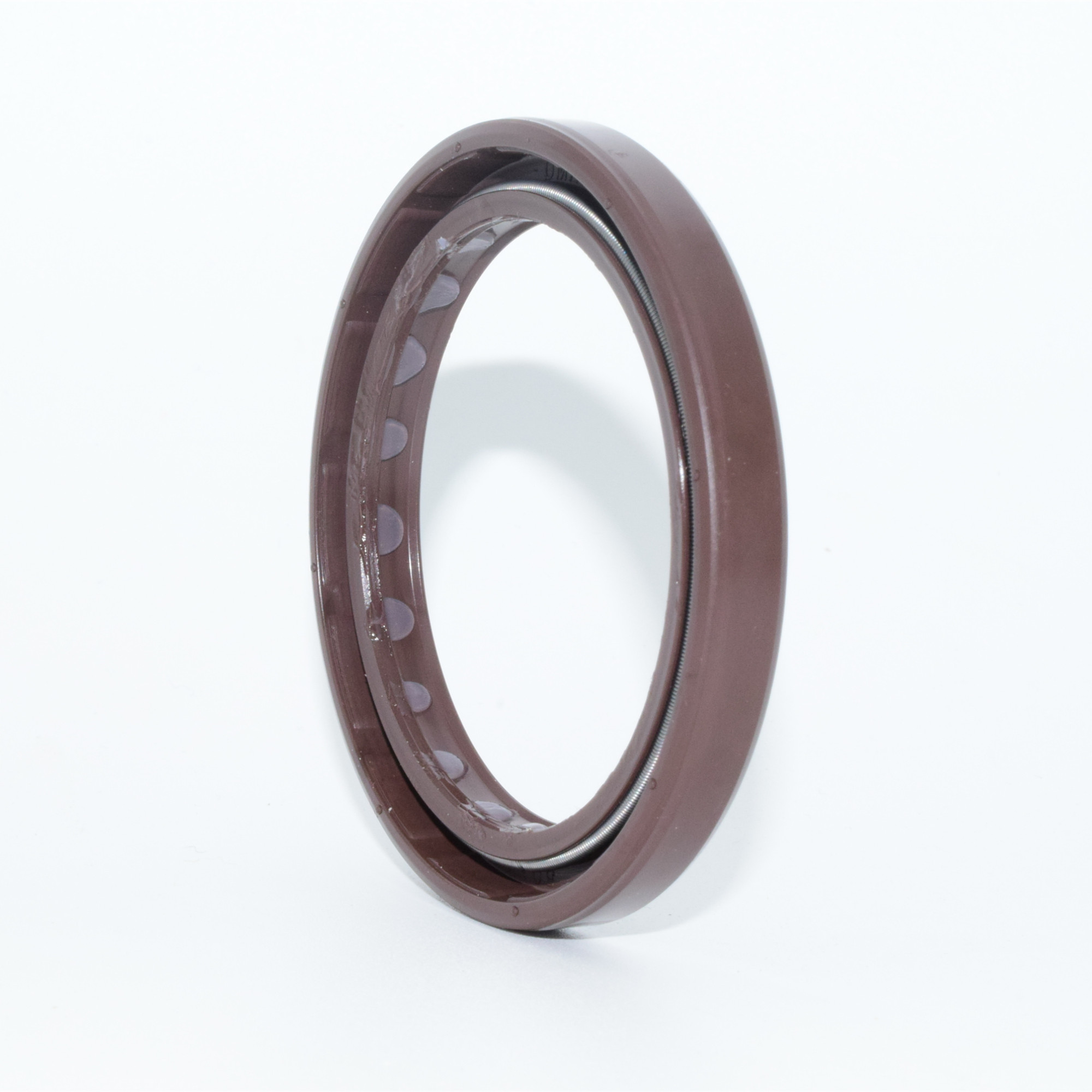 Service Life Prediction of Rotary Shaft Oil Seals: Calculation Method Combining Working Conditions and Usage Frequency