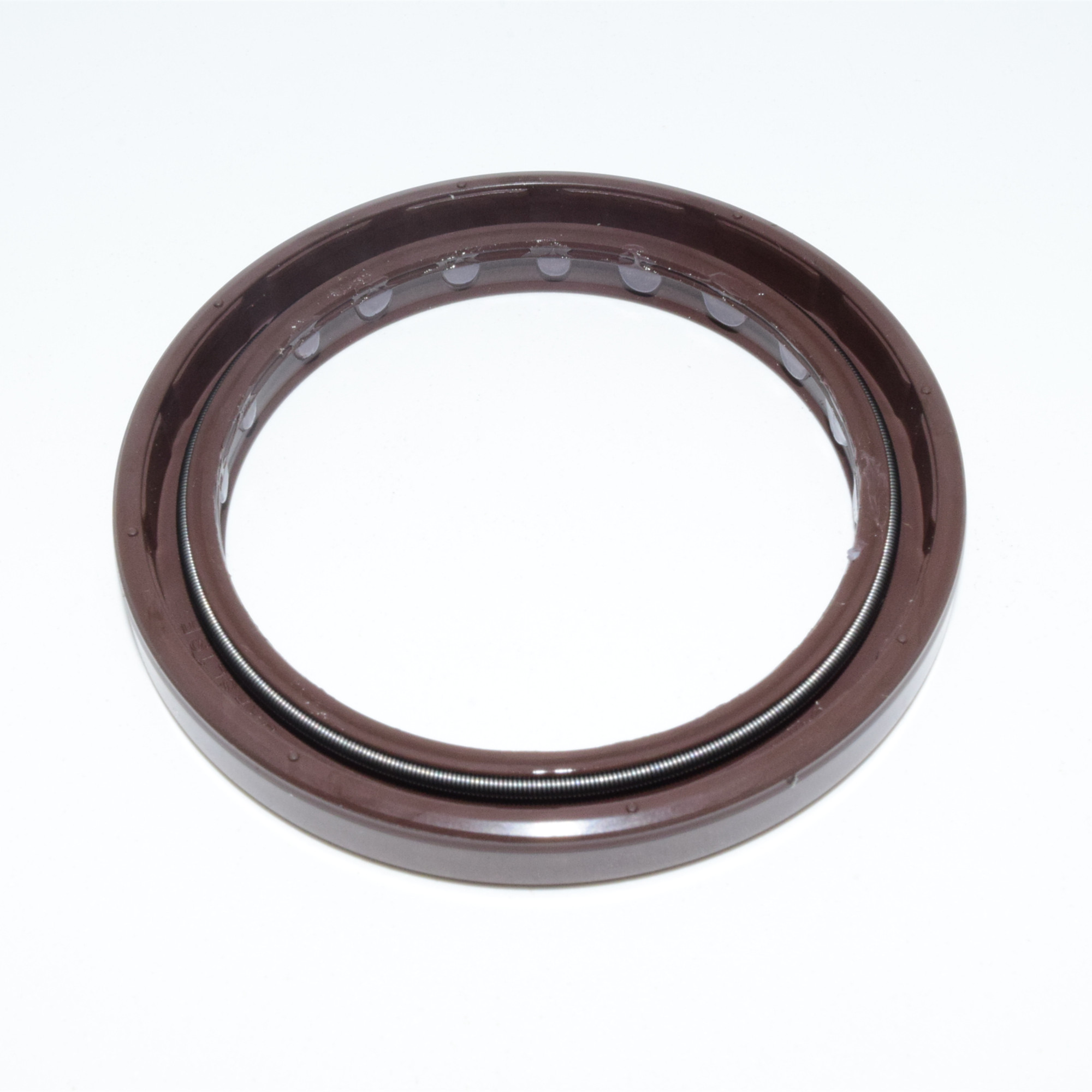 Service Life Prediction of Rotary Shaft Oil Seals: Calculation Method Combining Working Conditions and Usage Frequency