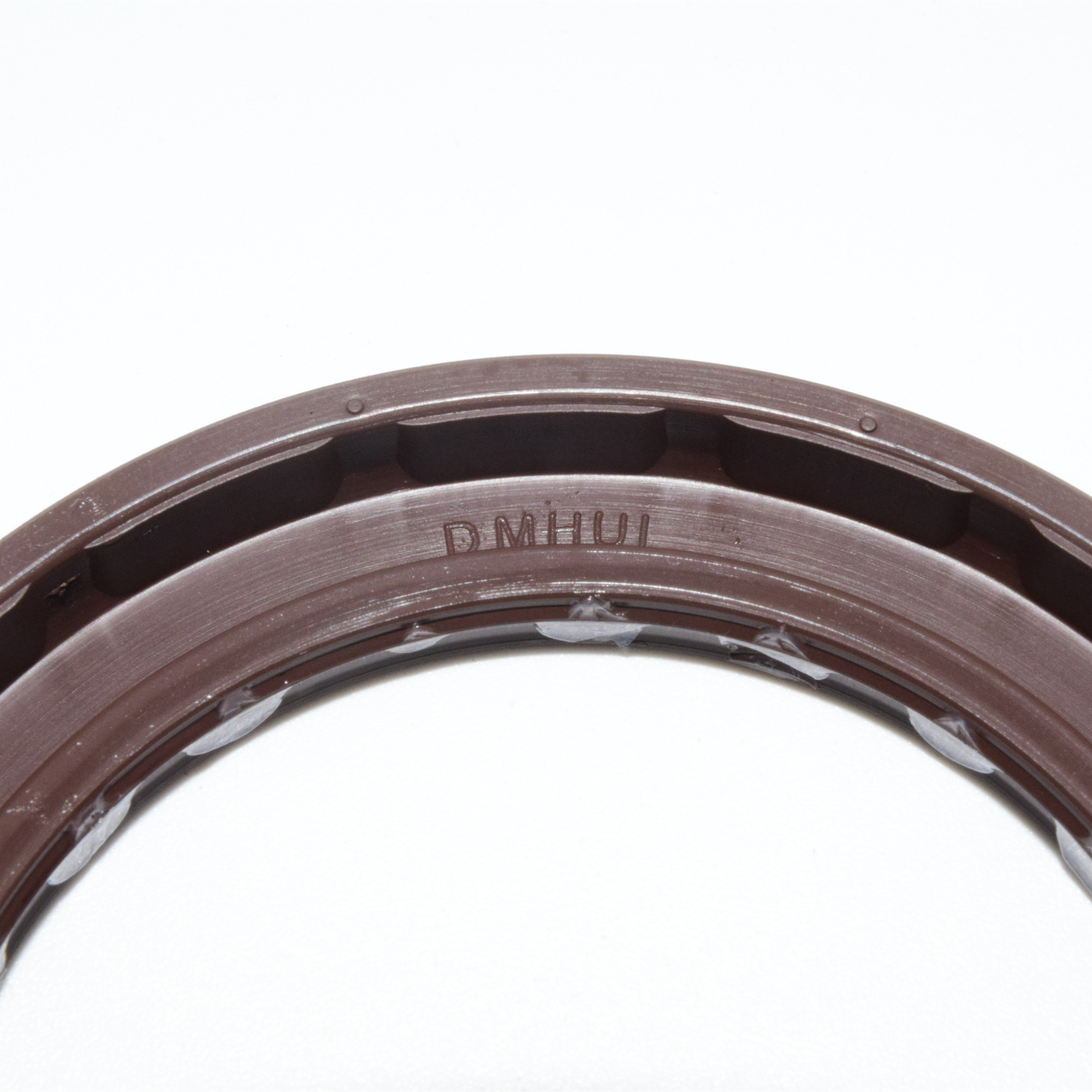 Rotary Shaft Oil Seals for Construction Machinery: Material and Structure Requirements for High Loads