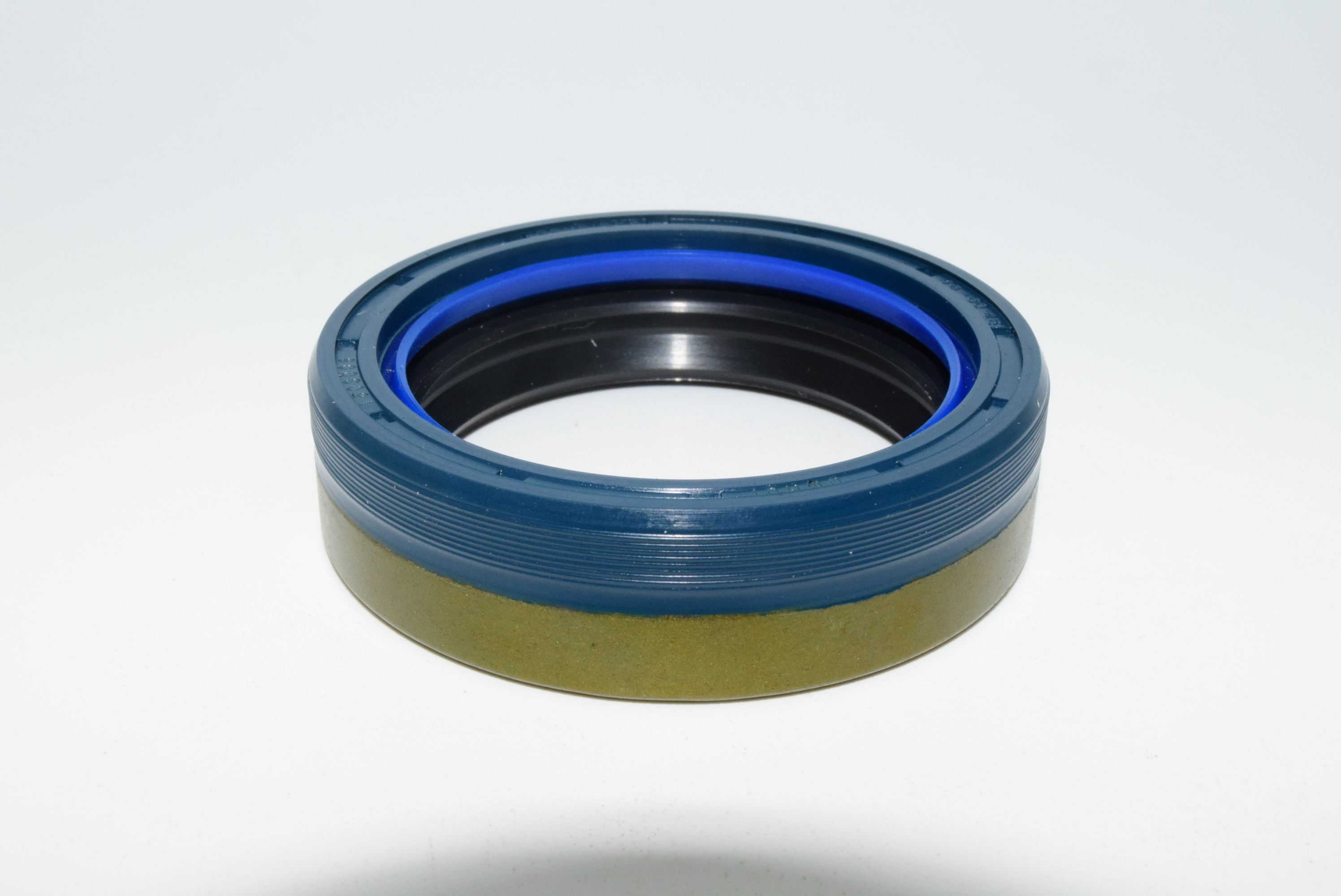 Durable Oil Seals for Agricultural Hydraulic Systems - Prevent Extrusion Wear