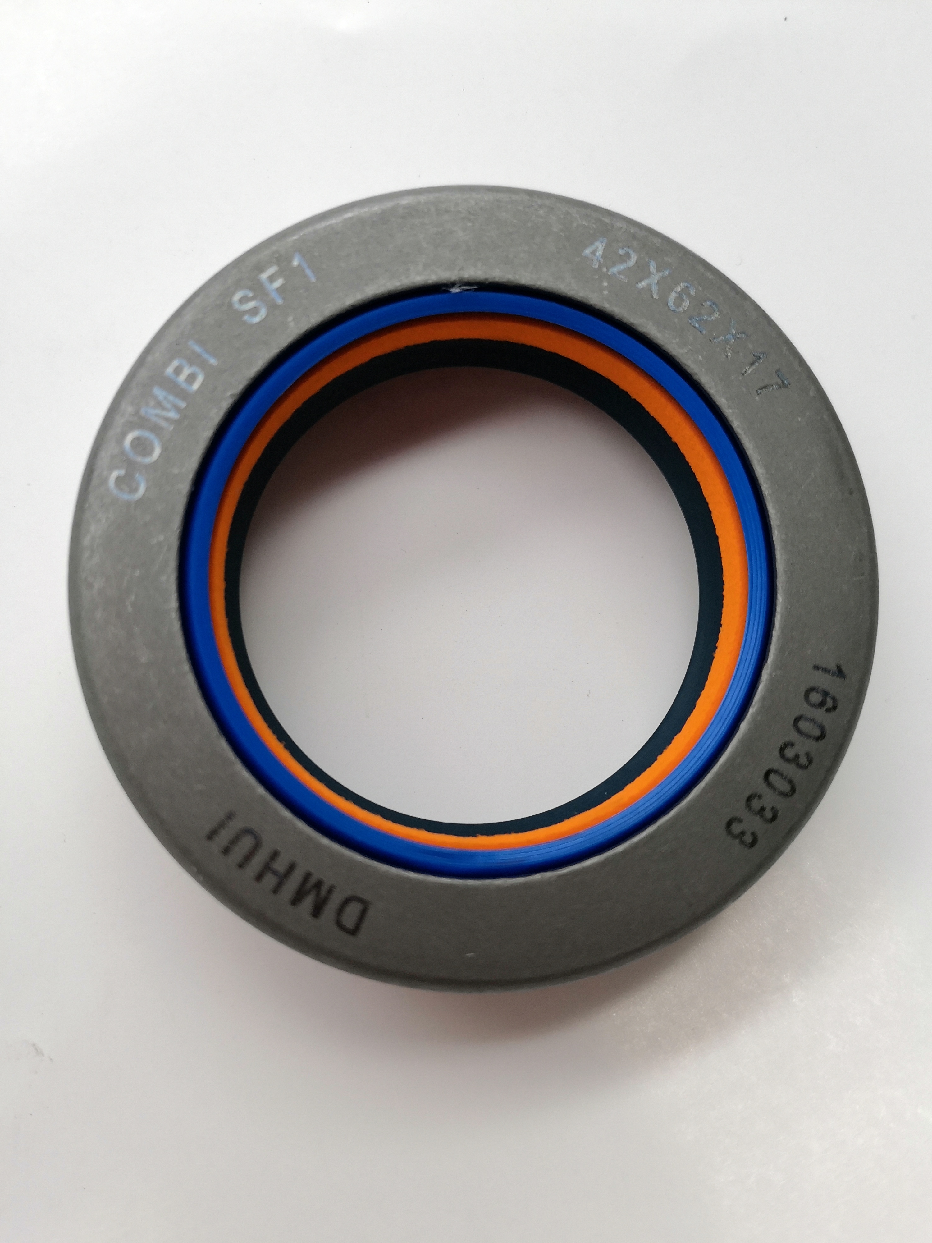 Agricultural Machinery Oil Seal COMBI SF1 Type 42*62*17mm – Enhanced Shaft Protection Seal