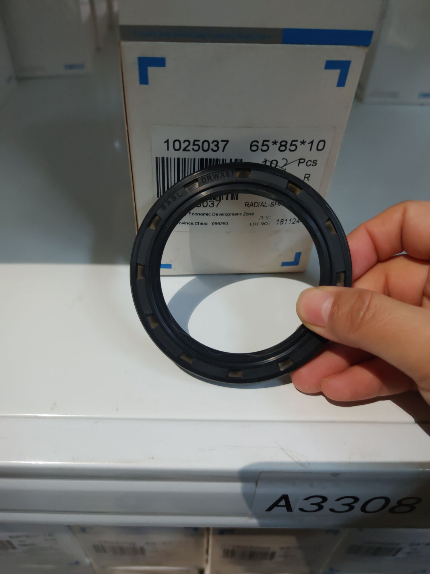 Construction Machinery Oil Seals - Precision Fit for Heavy Machinery