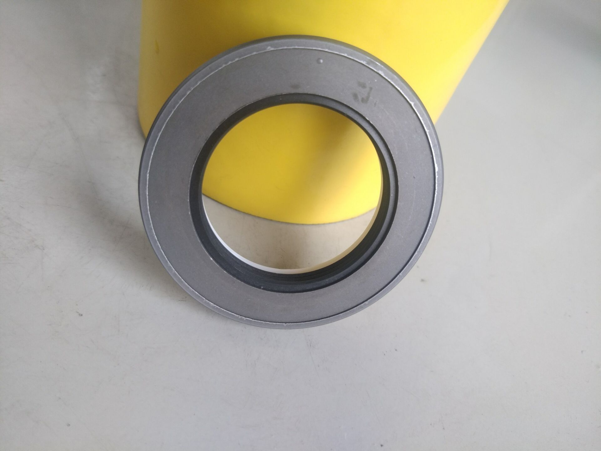 High Pressure Oil Seal 38.1*57.15*8.35 - B2PT