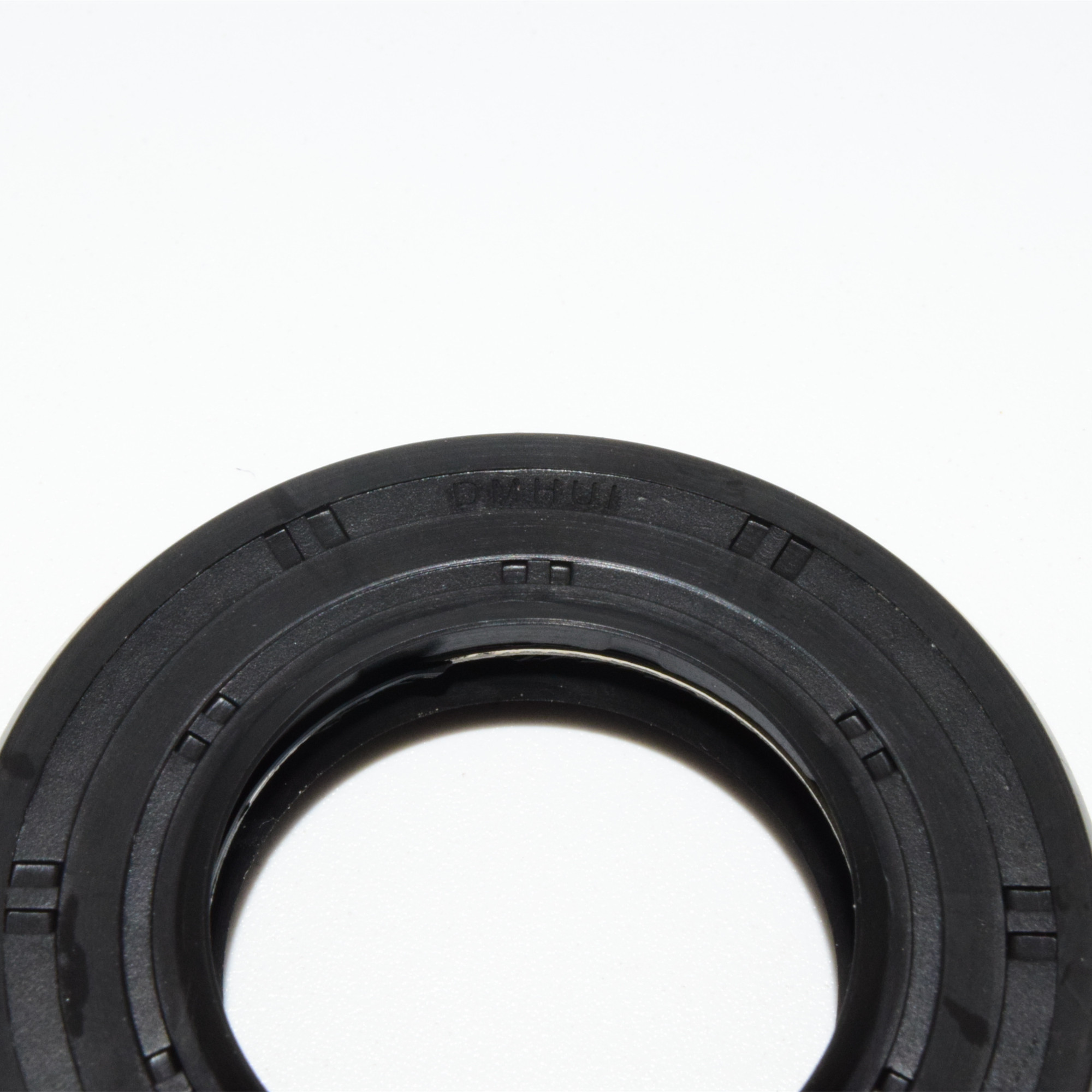 Durable Rotary Shaft Oil Seal - Prevents Contamination and Leakage