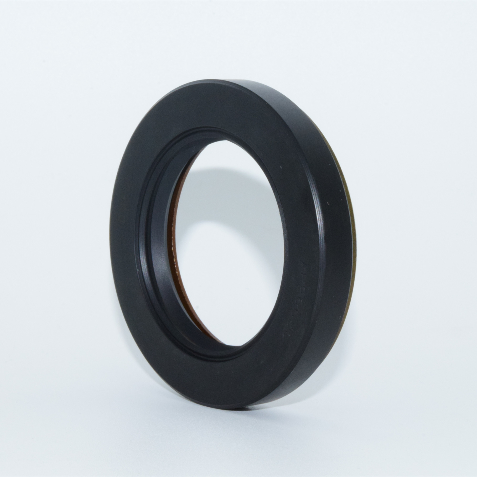 Rotary Seals for Preventing Fluid Loss in Industrial Equipment
