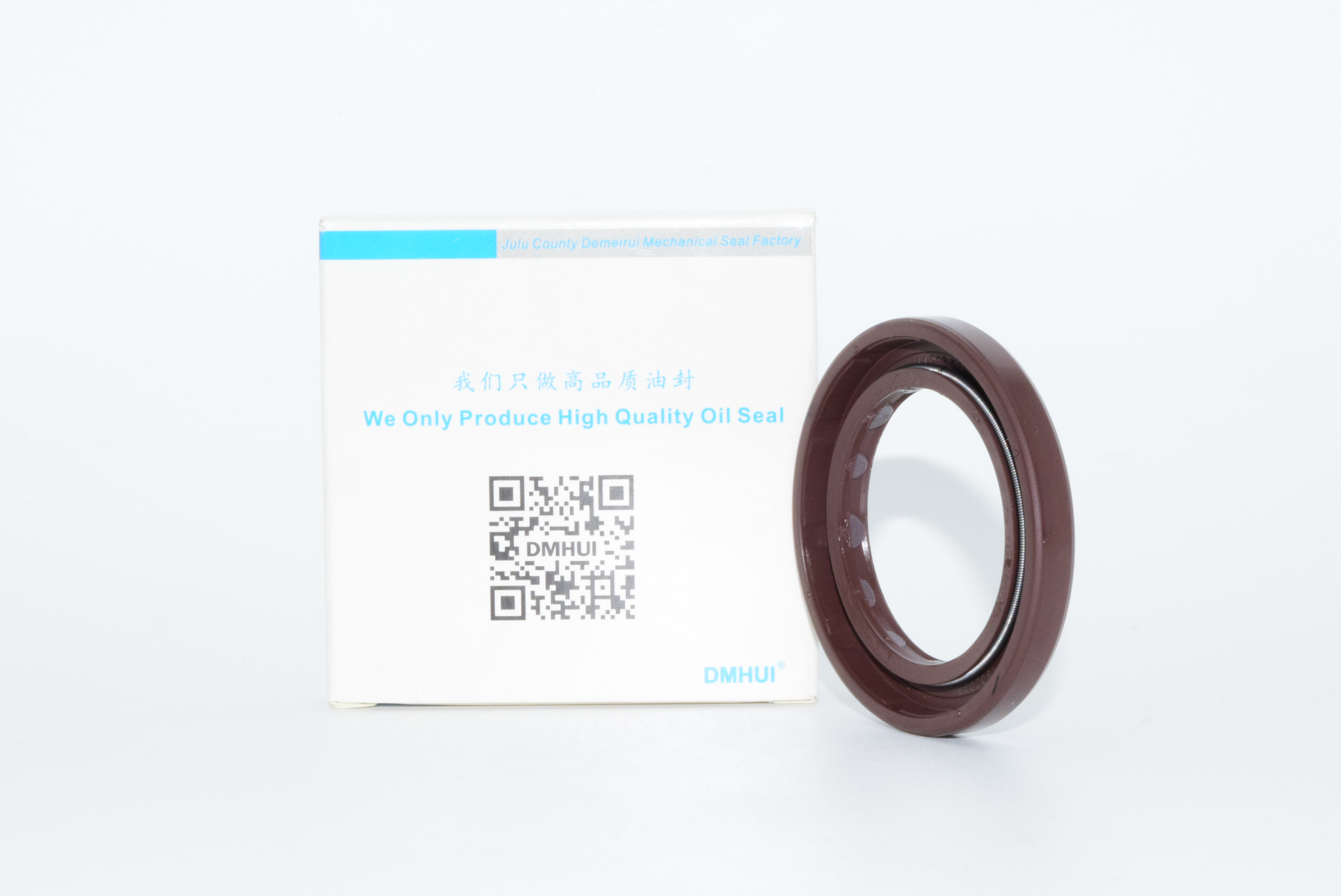 Heavy-Duty Oil Seal for Rotary Shafts - Reliable Leak Prevention