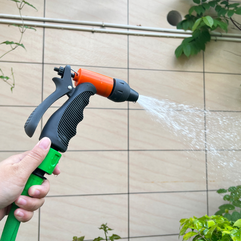 Hose Nozzle with Adjustable Pressure