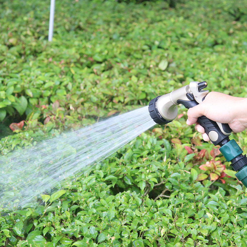 Heavy-Duty Adjustable Garden Hose Nozzle with 8 Spray Patterns