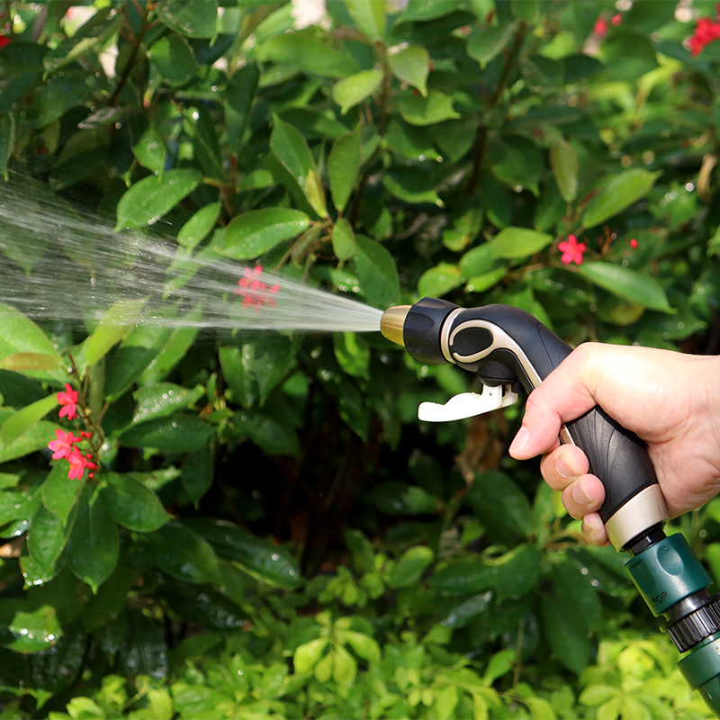Ergonomic Hose Nozzle with Adjustable Spray and Comfortable Grip for Garden and Outdoor Use