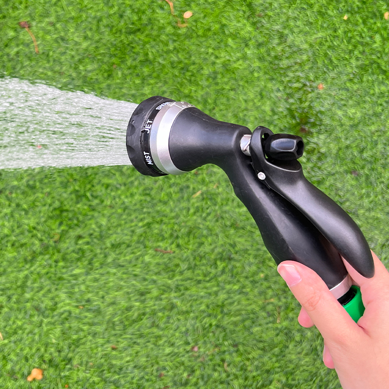 High-Pressure Hose Nozzle with Multiple Spray Patterns