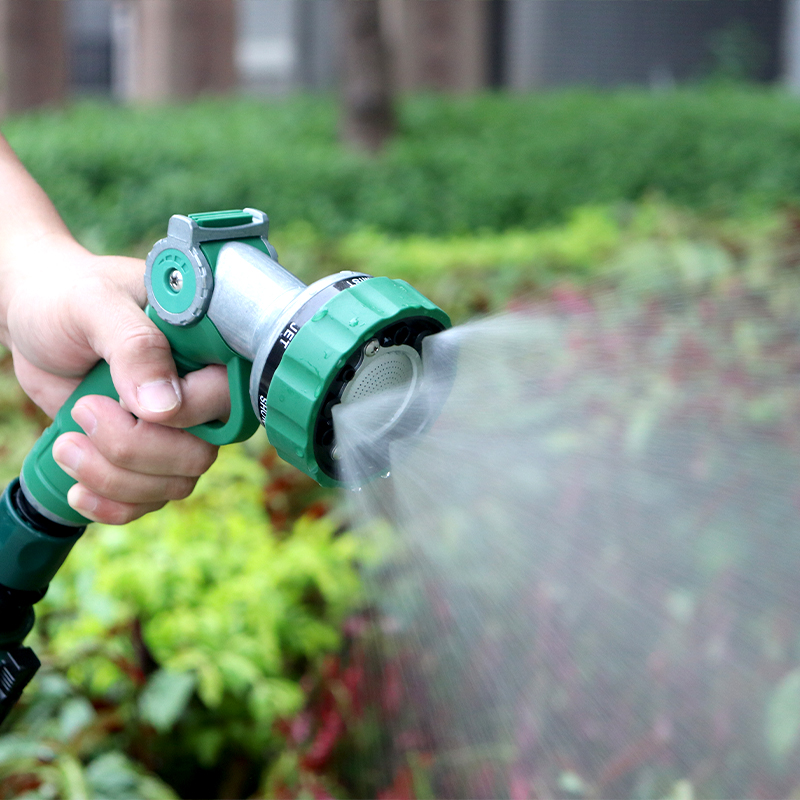 Adjustable Pressure Garden Hose Nozzle with Metal Body & Thumb Control – 8 Patterns