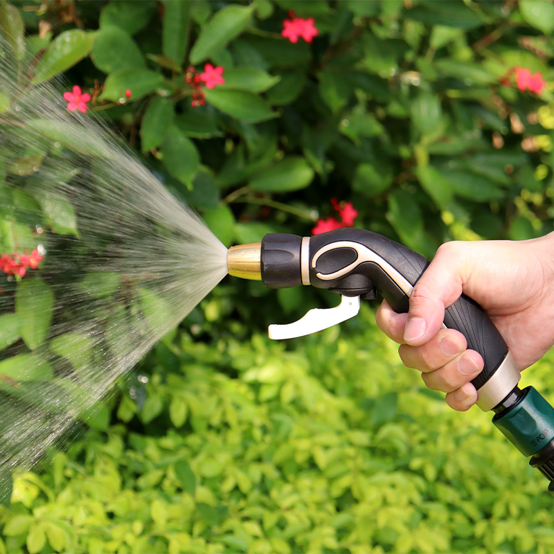 Water Spray Nozzle – Adjustable Jet Stream Garden Spray Gun, Ergonomic Grip