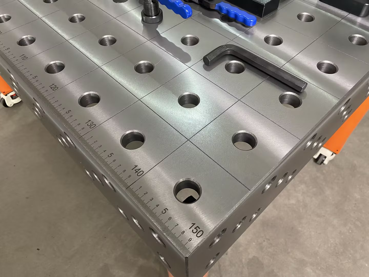 3D Modular Welding Table D16 2400x1200x150mm – Cast Iron HT300