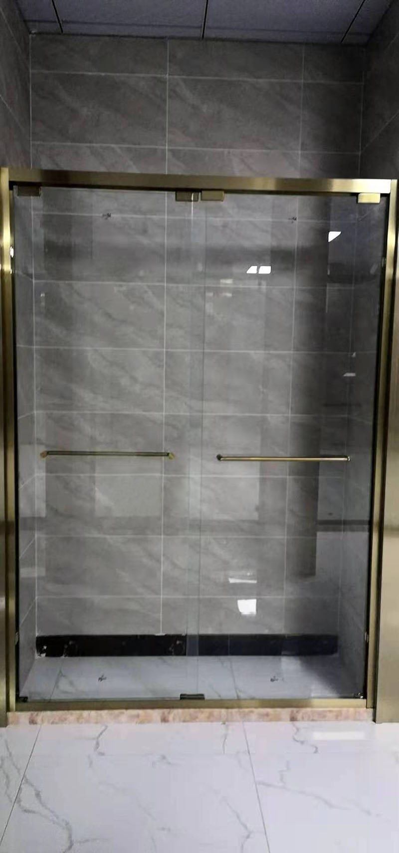 304不锈钢淋浴房