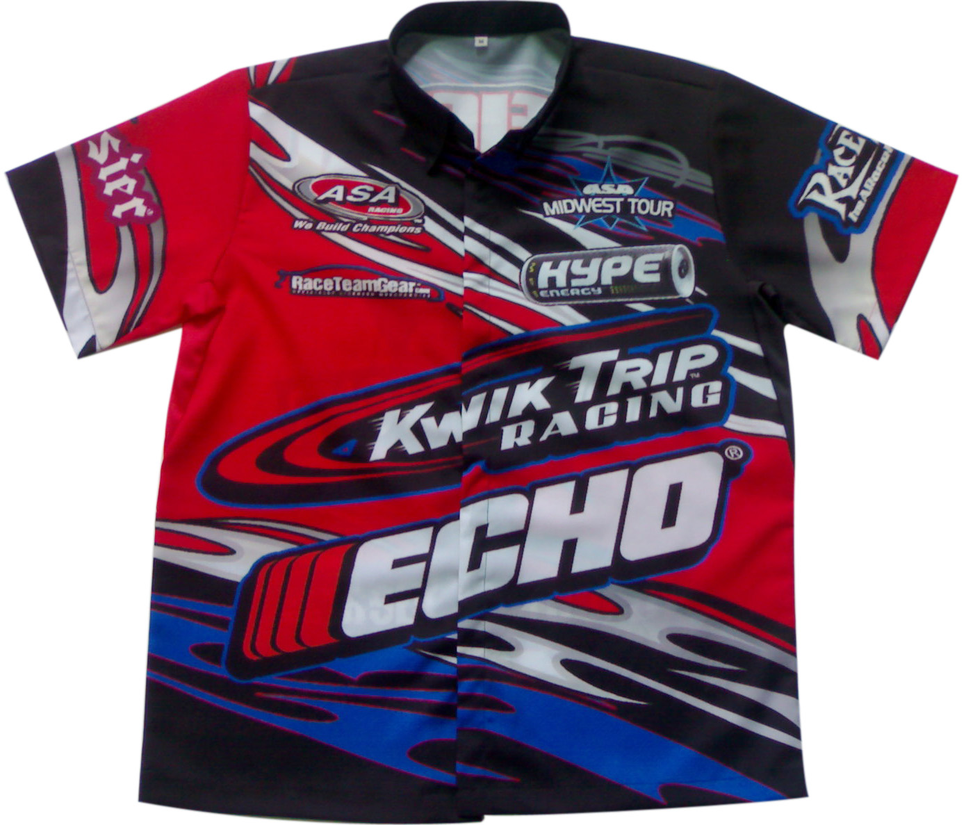 The Essential Moto Jersey-T-shirt: Engineered Comfort, Uncompromised Style