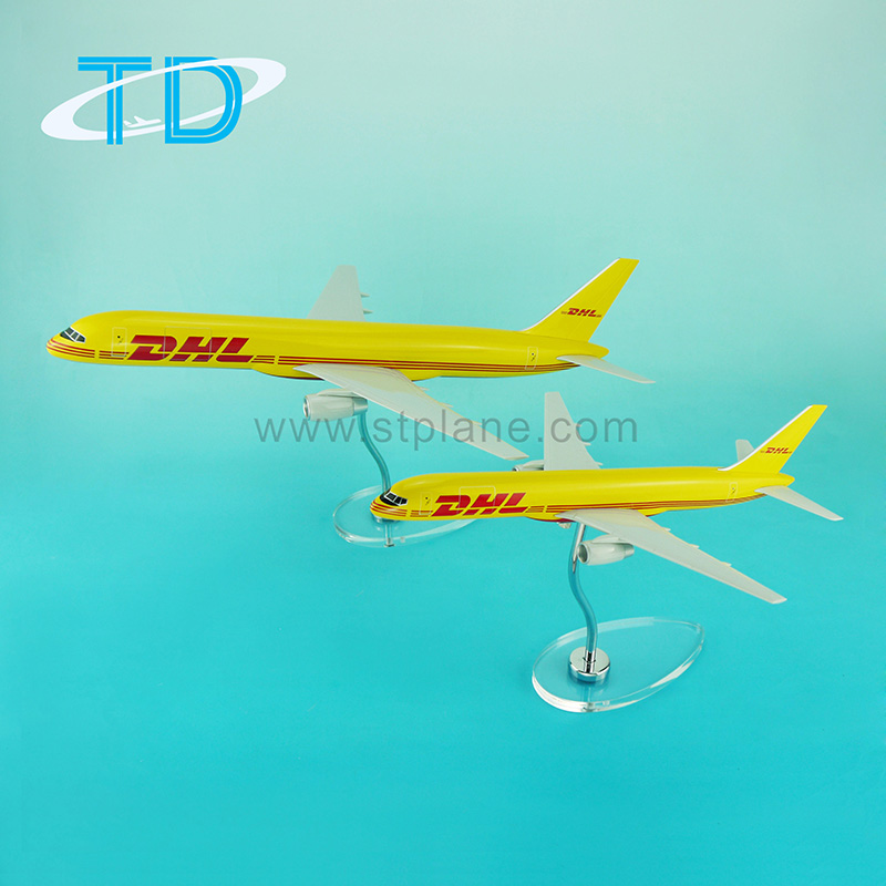 DHL 757 スケールモデル 1/200 ScaleModelStore.com :: JC Wings 1:200 - EW2752005 - DHL Air