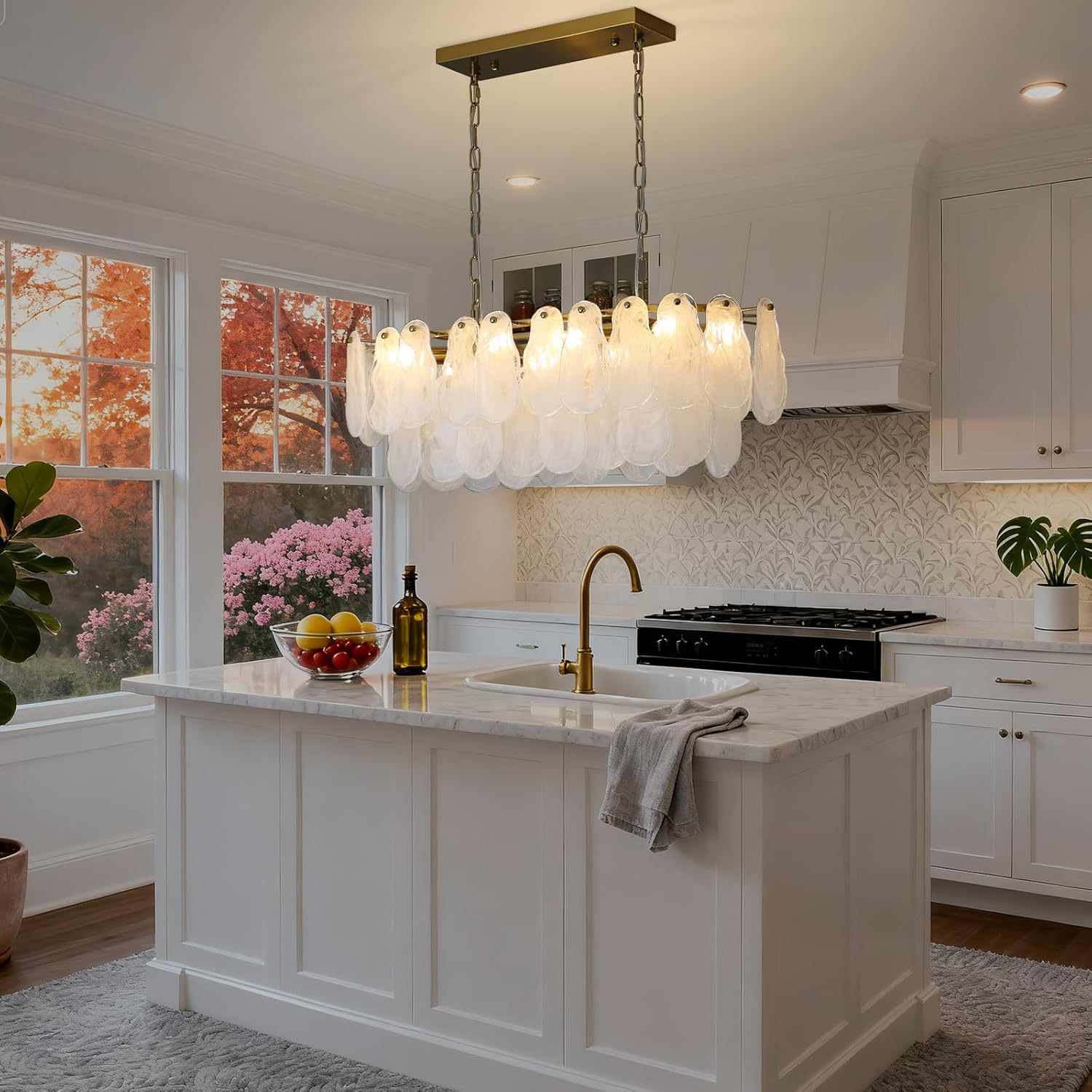 Modern Luxury Gold Glass Pendant Chandelier Adjustable LED Dining Room Ceiling Light