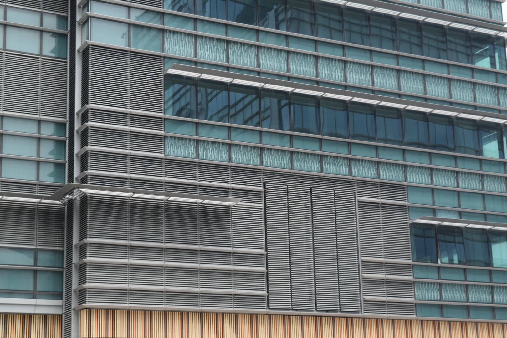 Storm-Resistant Louver