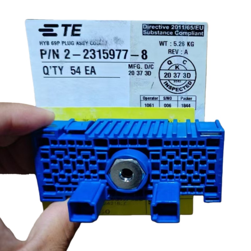 2-2315977-8 Plug Connector - Durable, Waterproof, Quick-Connect, Imported USB Compatible, Industrial-Grade Quick Connector