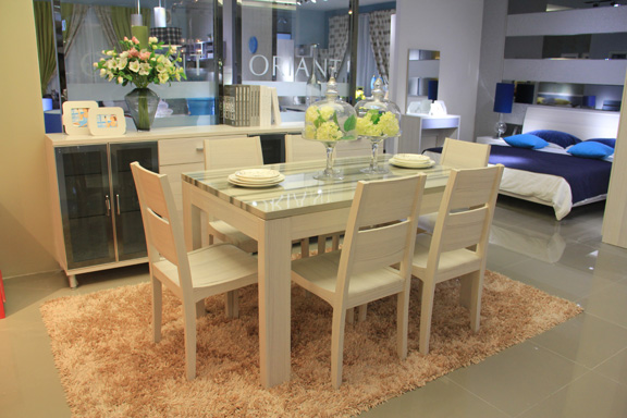 <div style="text-align:center;">
	<span style="font-size:14px;">精正家具</span>
</div>