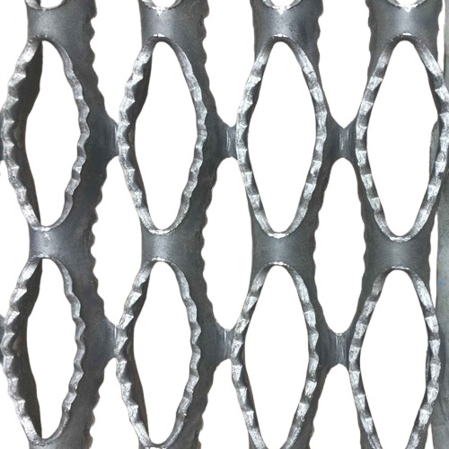 Heavy Duty Serrated Perforated Anti-Slip Plate for Industrial Flooring and Stairs