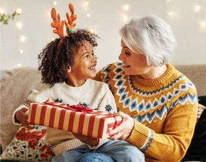 <div style="text-align:center;">
	Gift giving crowd
</div>