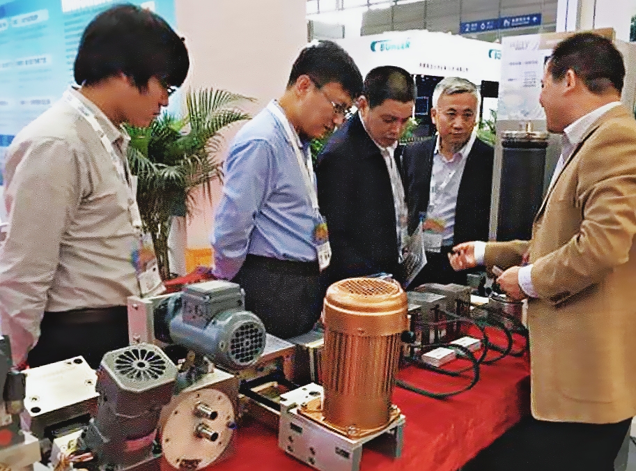 展会资讯丨金耀机械参加2019(深圳)国际触摸屏与显示展览会