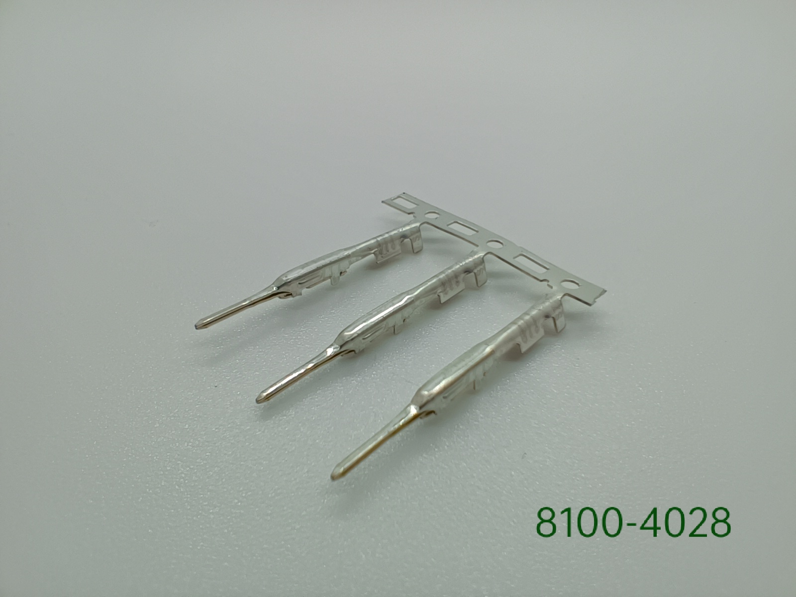 8100-4028