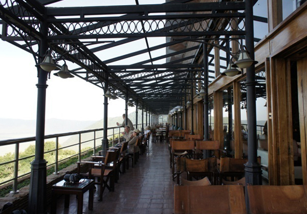 塞伦盖蒂国家野生动物保护动物园NGORONGORO酒店