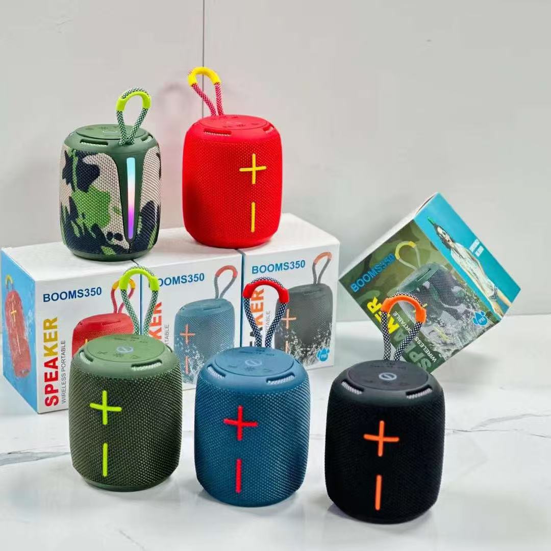 Outdoor Portable Travel Long.battery Life Effective Sound Output IPX6 Dust and Waterproof Design Wireless Speakers