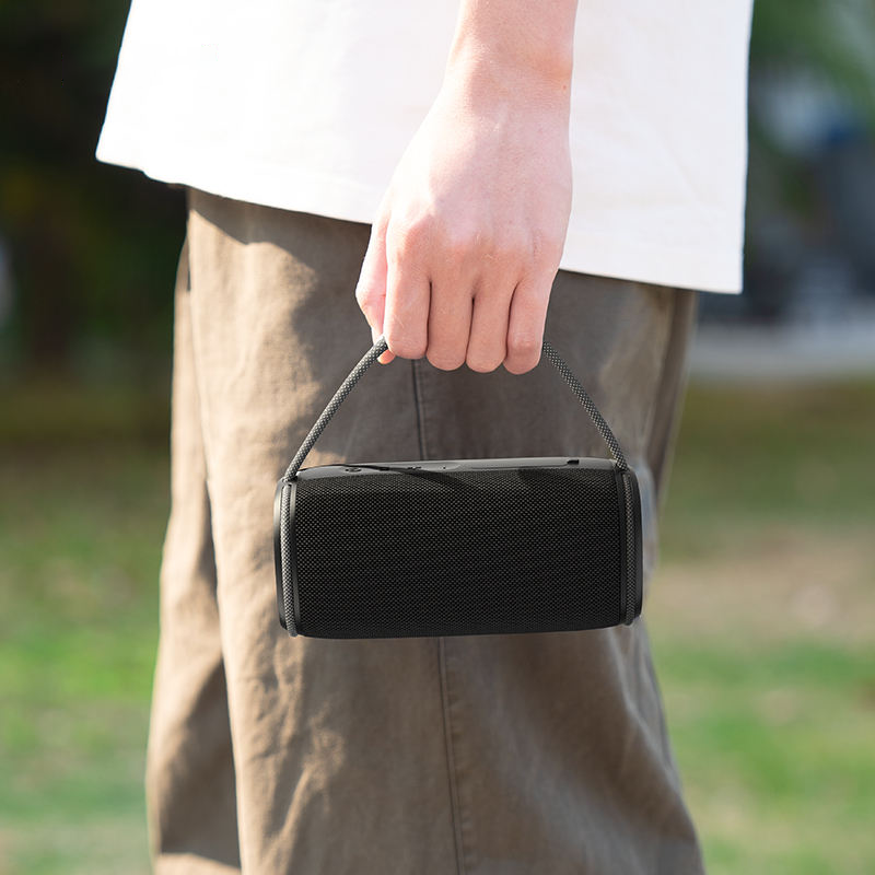 2025 Hot-selling Portable Fabric Outdoor Wireless Subwoofer Waterproof New Powered RGB LED Loudspeaker Kit with Two Drivers Bass