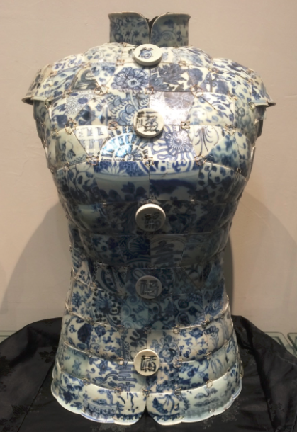 青衣系列古瓷衣服-明代青花