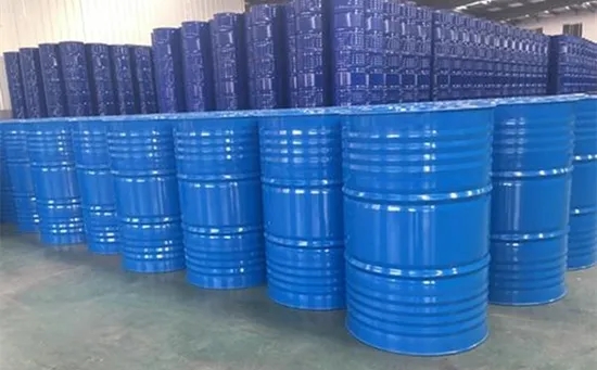 Factory supply Light White Oil D60 Industrial Metal Surface Treatment Chemicals Cleaning Agent